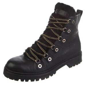 JIMMY CHOO HILLARY SNOW HIKING SHEEPSKIN LINED COMBAT BOOTS 37 EUC